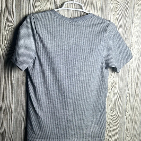 Women Athleta ribbed top Size Large - Picture 4 of 4